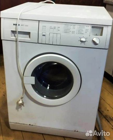 Продам стиральную машину, можно на запчасти