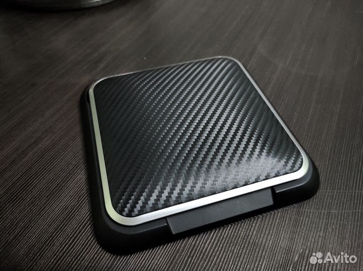 Держатель для смарфона в машину