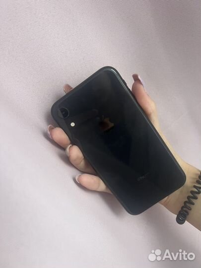 Телефон iPhone xr