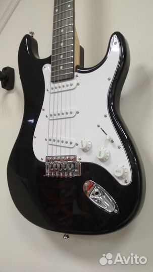 Электрогитара