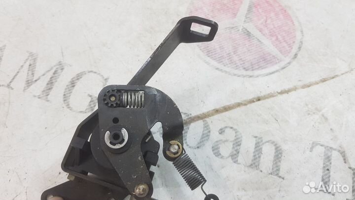 Датчик положения педали газа Mercedes A0115428717