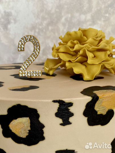 Цифра «2» для тортика
