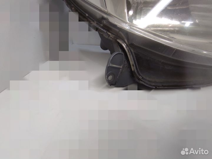 Фара правая передняя Toyota Funcargo Рестайл