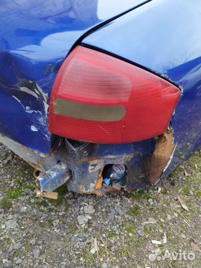Фонарь задний правый audi а6 с5