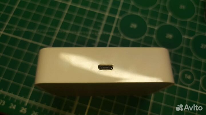 Подставка, зарядка для телефона