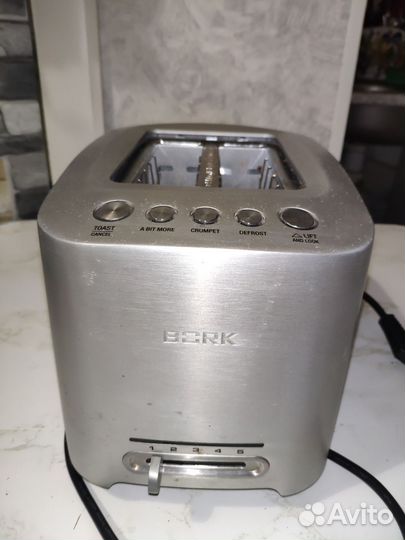 Тостер bork T800