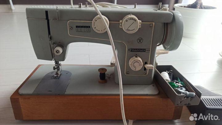 Швейная машинка подольск 142