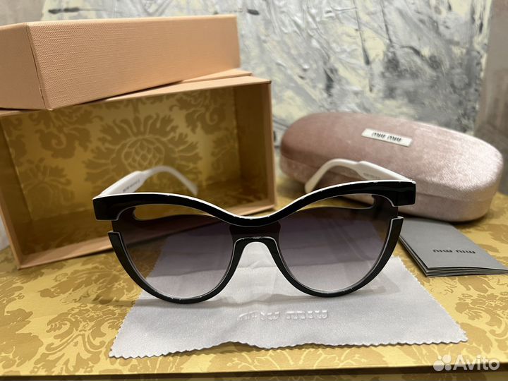 Очки Miu Miu