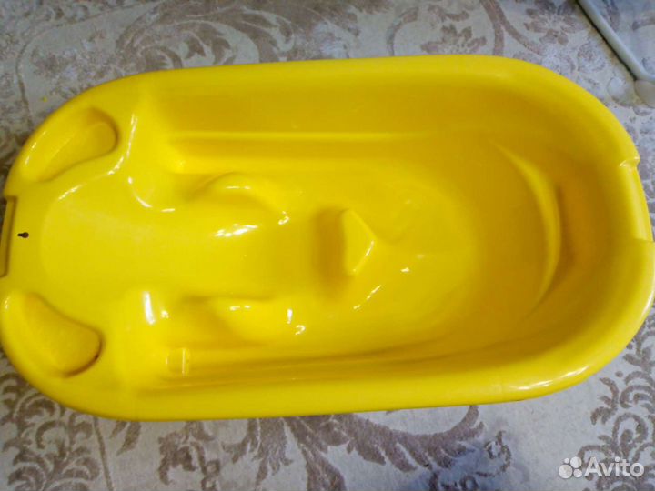 Ванночка с горкой и круг