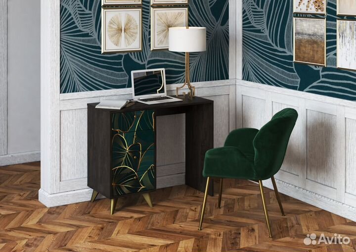 Стол письменный