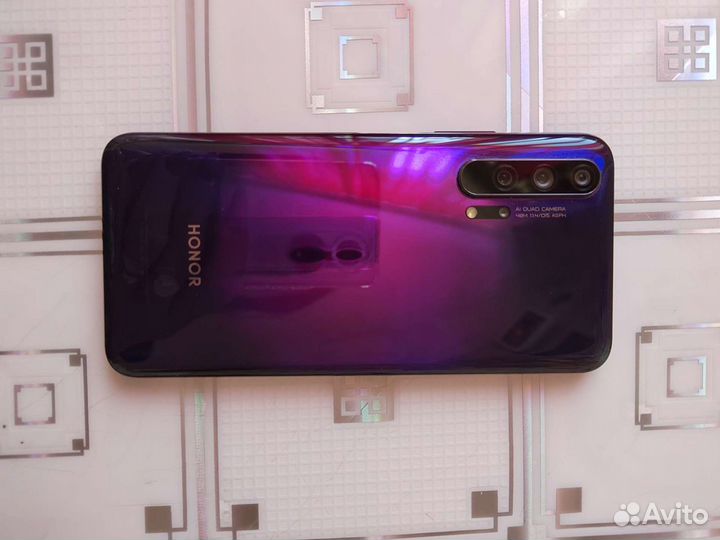 Телефон honor 20 pro