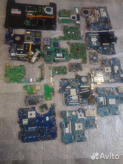 Лот материнских плат ноутбуков - нетбуков