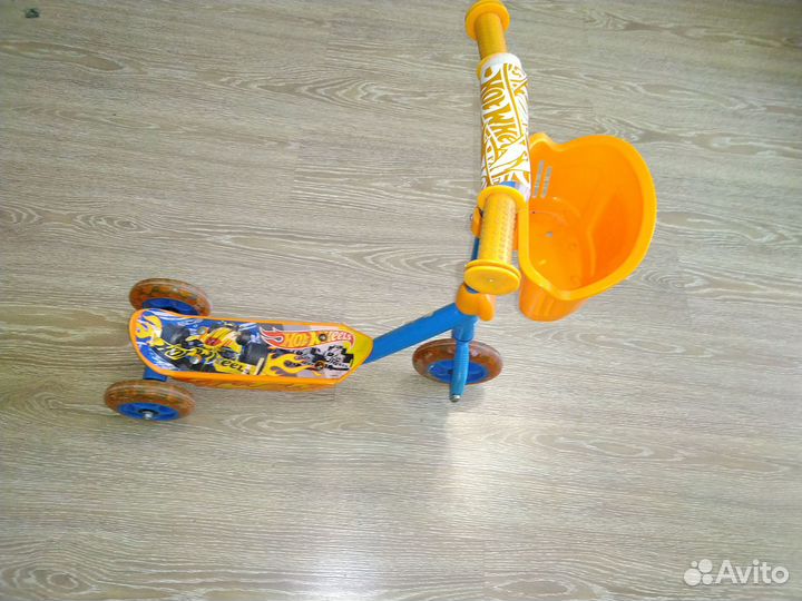 Самокат детский 3-х колесный