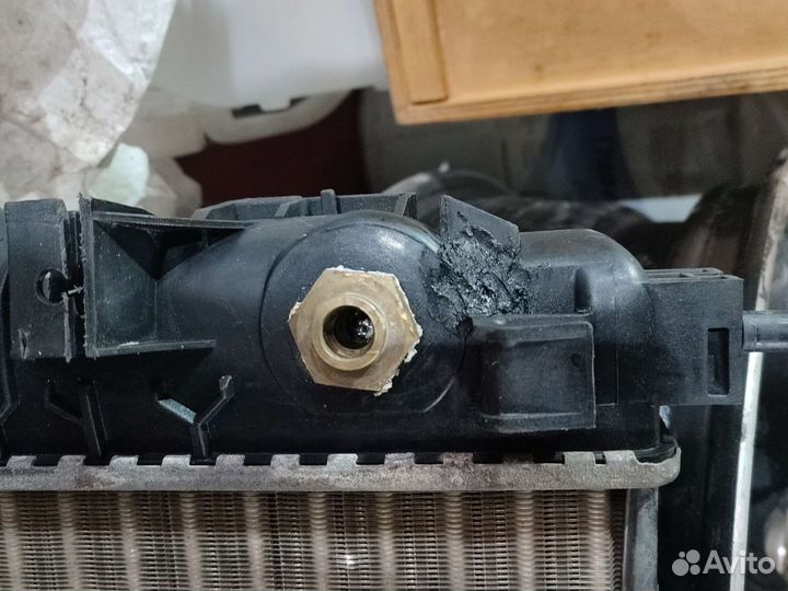 Радиатор chevrolet cruze 1.8