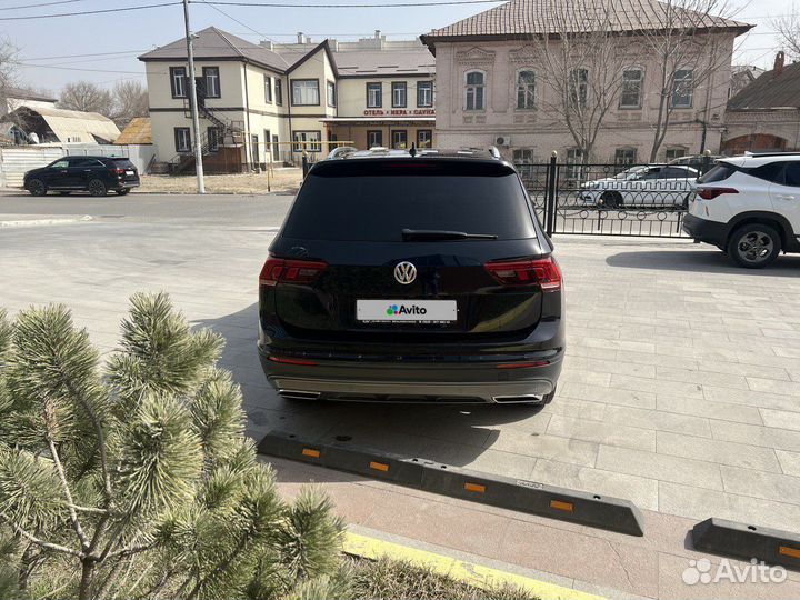 Volkswagen Tiguan 2.0 AMT, 2018, 52 000 км