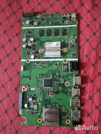 Рабочие материнские платы на ноутбуки Asus