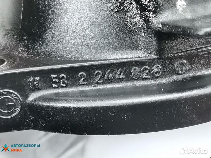 Корпус термостата BMW 7 E38 1997 11532244828