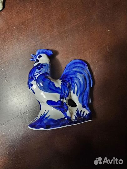 Фарфоровая статуэтка Петушок
