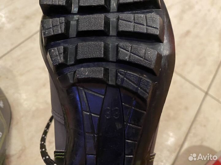 Лыжные ботинки