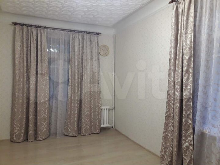 Комната 18 м² в 1-к., 2/2 эт.