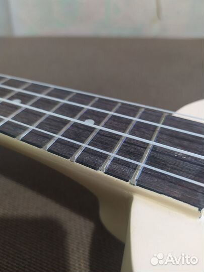 Укулеле сопрано Veston. Модель: KUS-25 bunny