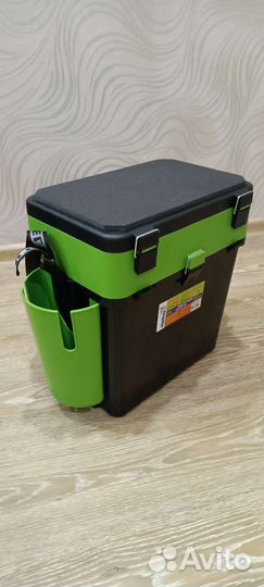 Зимний рыболовный ящик