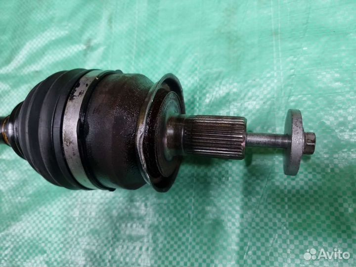 Полуось передняя левая Mazda 3 BK