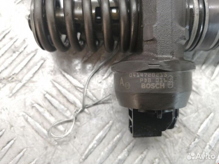 Форсунка seat Leon 2 2006 038130073AG