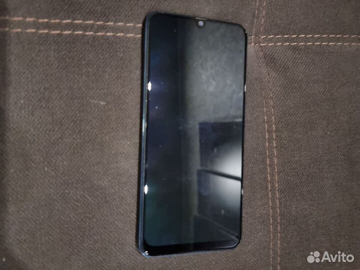 Samsung Galaxy A50, 6/64 ГБ