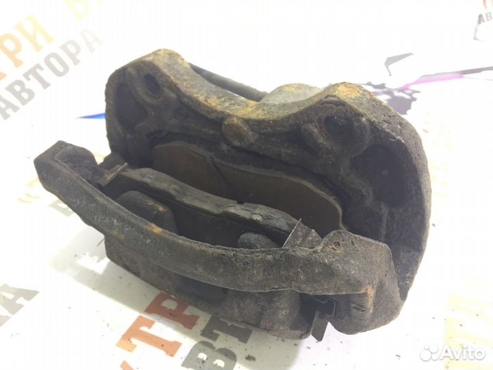 Ниссан Тиида Суппорт передний Лев