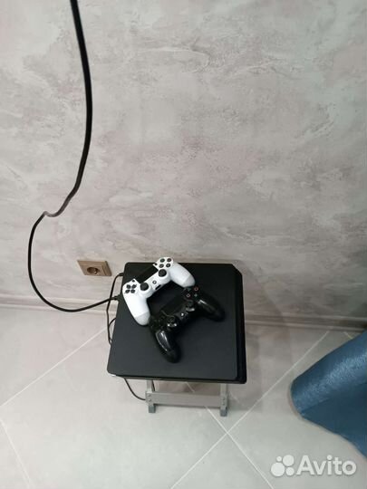 Sony playstation 4 PS4 pro 1tb с играми