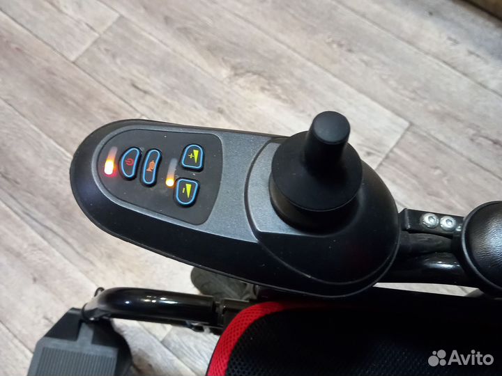 Коляска инвалидная