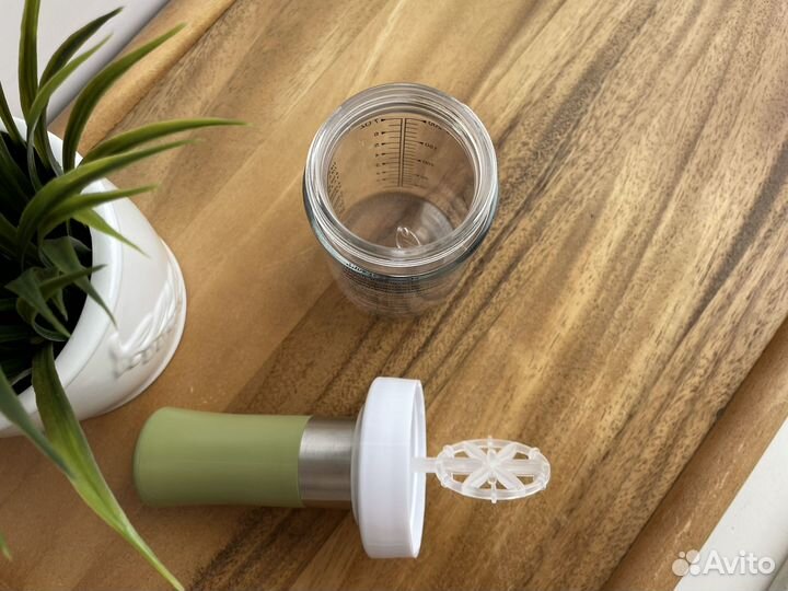 Новый шейкер для соусов 200 мл