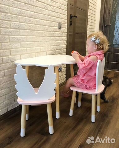 Детский стол и стул