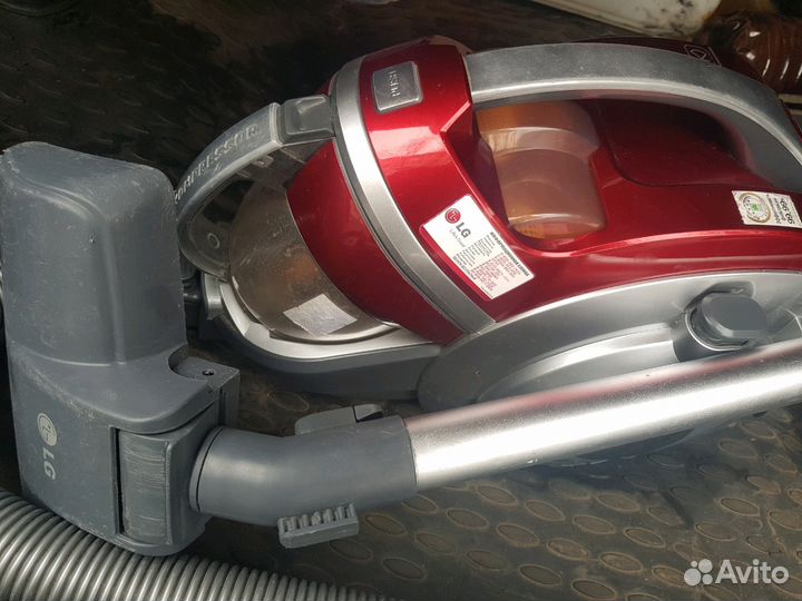 Пылесос LG