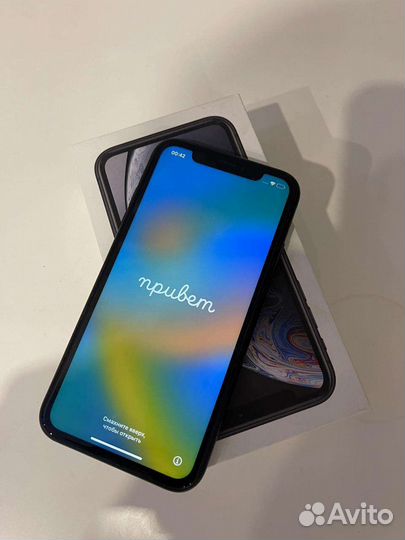 Телефон iPhone хр 128 гб