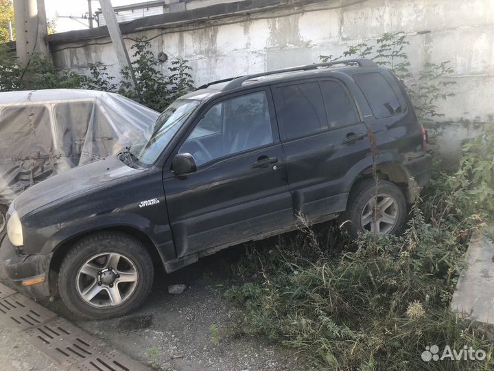 Suzuki Grand Vitara 2.5 AT, 2000, битый, 175 000 км