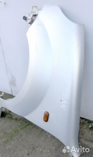 Рено Кангу 1 рестайлинг крыло