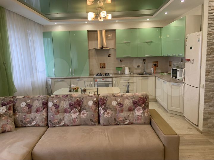 2-к. квартира, 58,8 м², 8/10 эт.