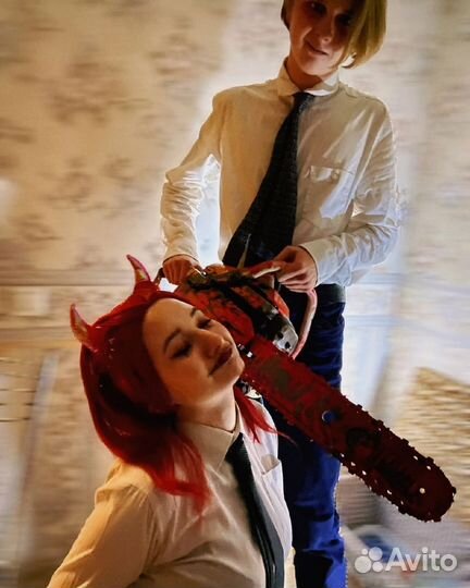 Парик красный