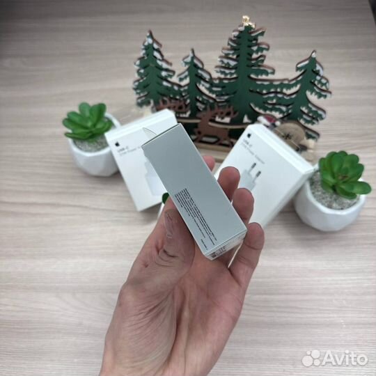 Блок питания Apple 20W новый