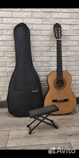 Классическая гитара 3 4
