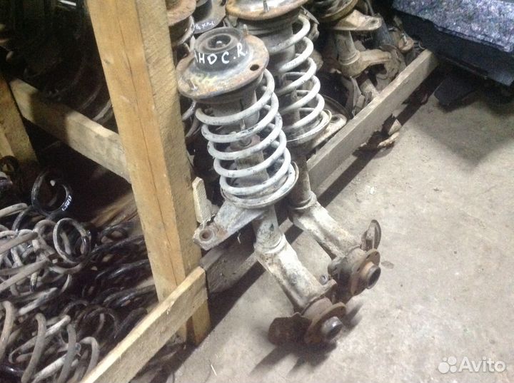 Стойка передняя R L Шевроле Ланос Шанс Сенс