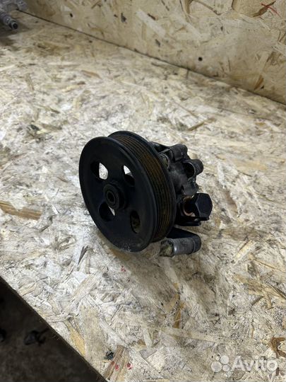 Насос гур G4KD Kia Cerato 2 Koup,Hyundai