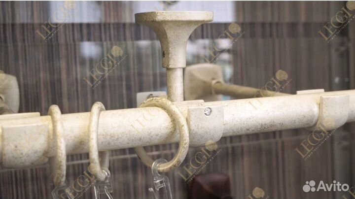 Бюджетные карнизы и шторы на заказ в Москве