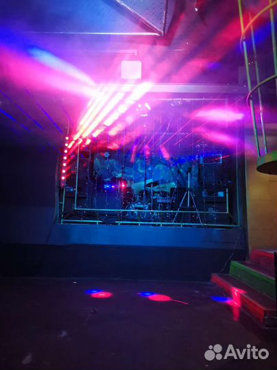 Музыкальная аппаратура, свет