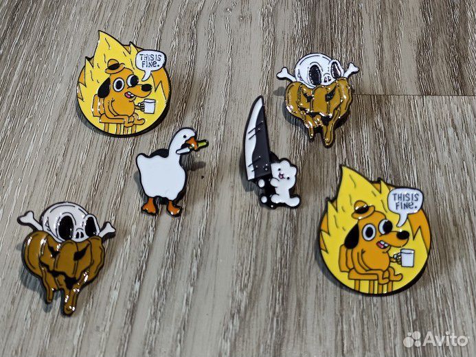 Значки эмалированные, пины, значки