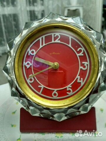 Настольные часы в хрустале