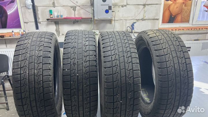 Nexen Winguard Ice 215/60 R16