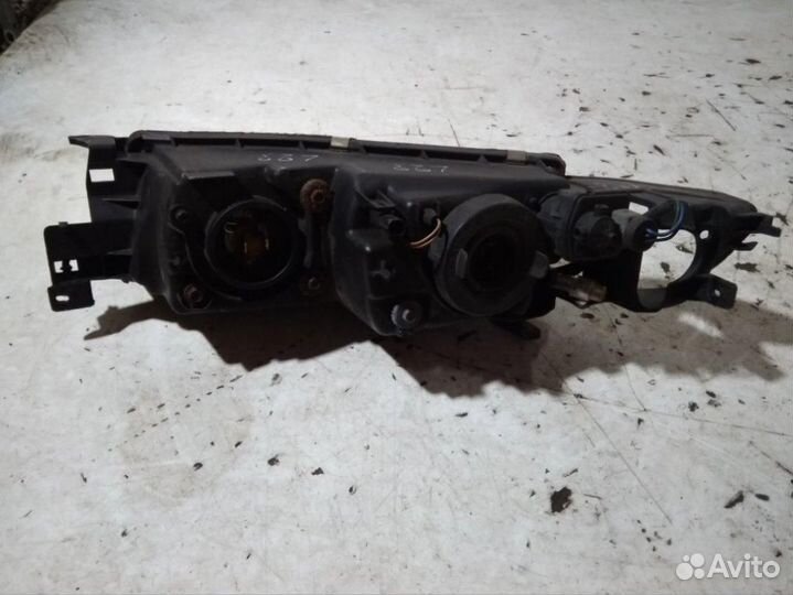 Фара правая Mitsubishi Galant 8 рест. 2000